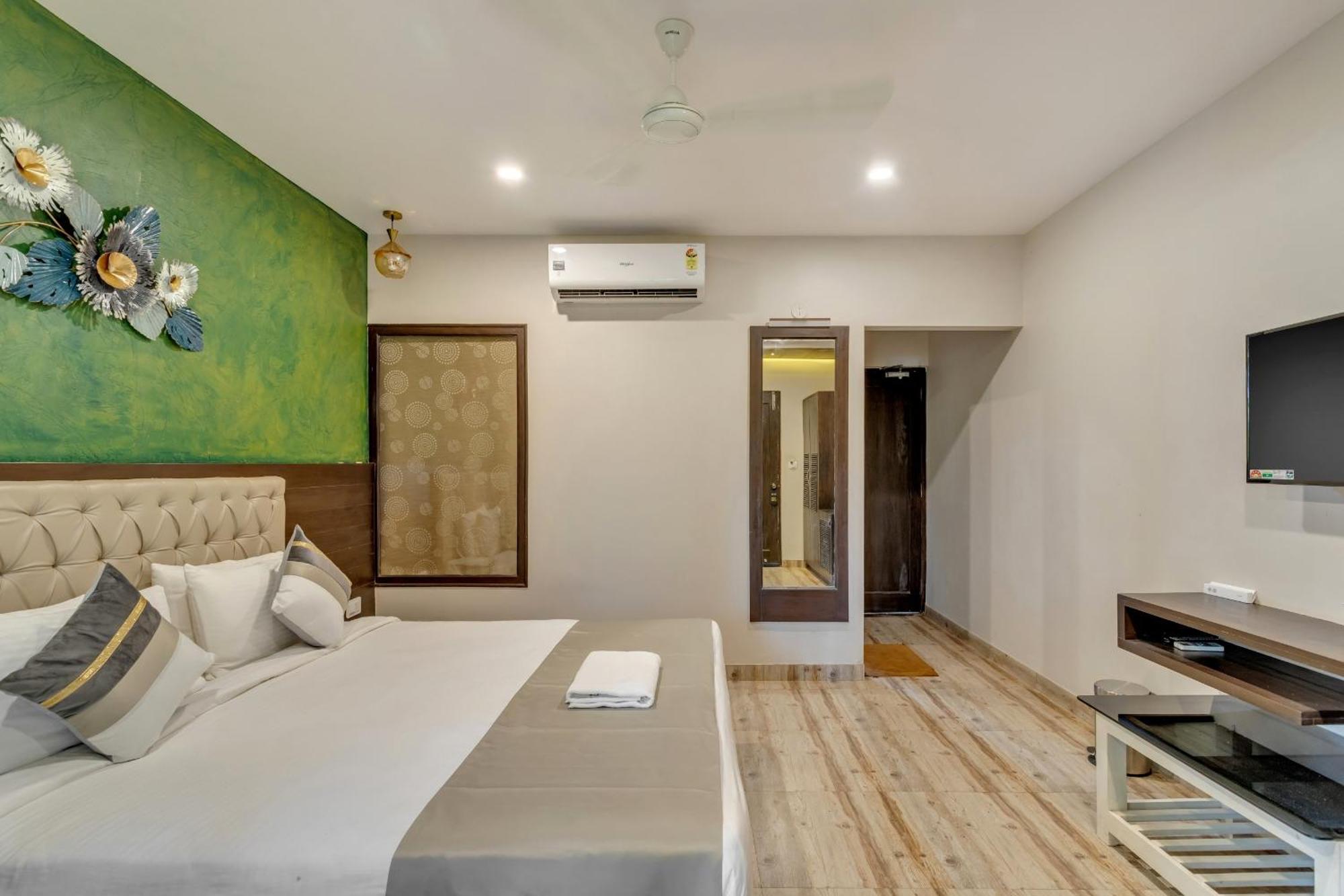 Skon Morjim Beach Resort By Orion Hotels กัวเก่า ภายนอก รูปภาพ